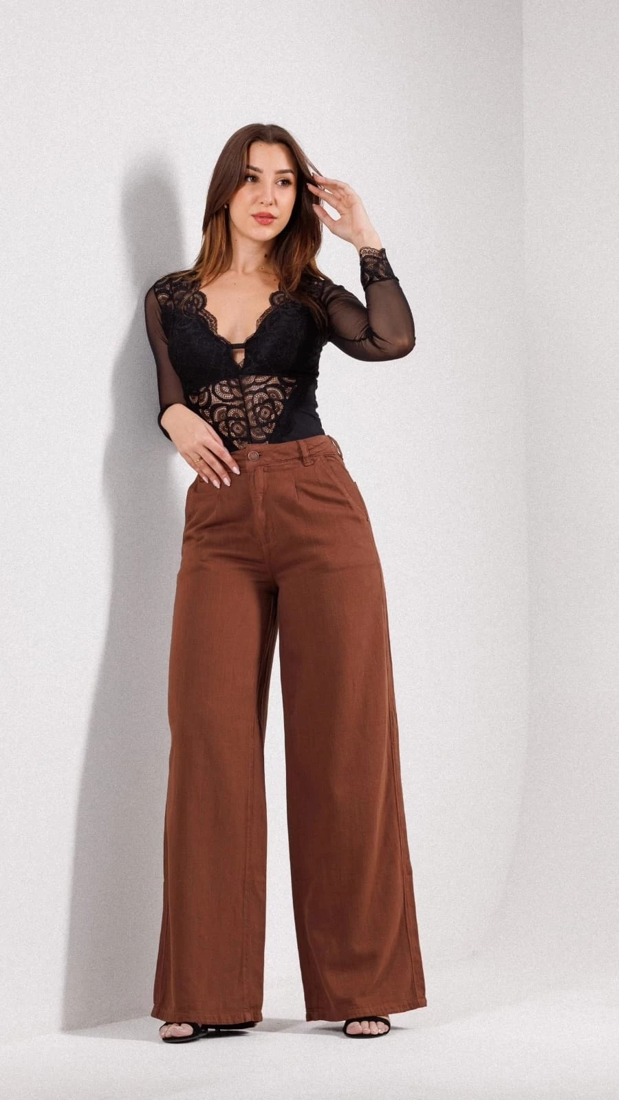 Calça Pantalona Marrom em Linho 