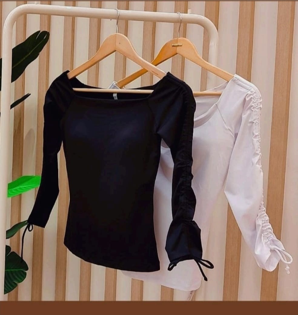 Blusa Feminina de Manga Longa Ajustável - P